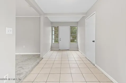 8719 5th Avenue Jacksonville FL 32208
