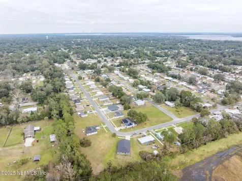 613 Oleander Drive Palatka FL 32177