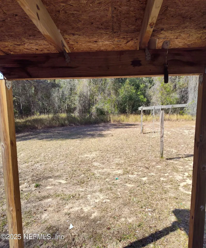 21215 SE 111 Avenue Hawthorne FL 32640