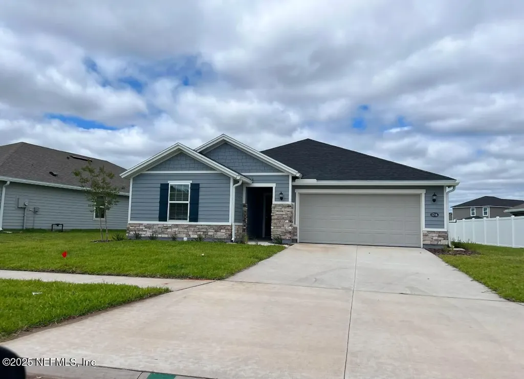 1143 Panther Lake Parkway Jacksonville FL 32221