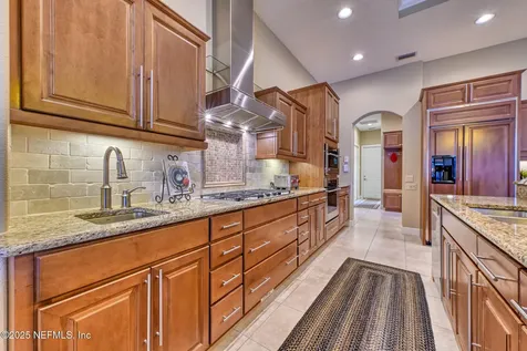 13745 Chatsworth Lane Jacksonville FL 32225