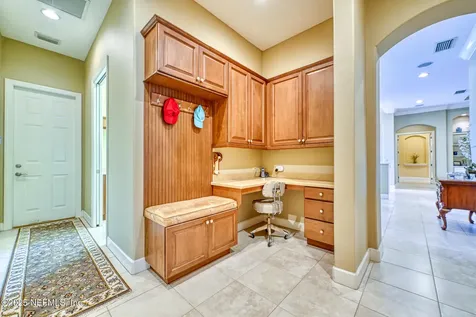 13745 Chatsworth Lane Jacksonville FL 32225