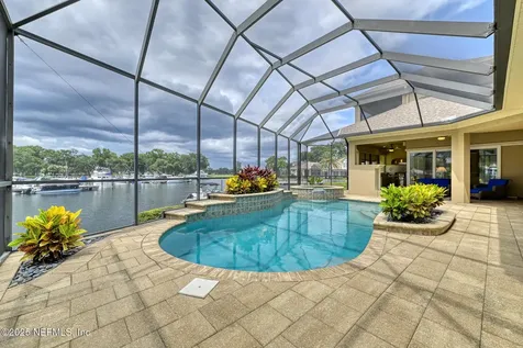 13745 Chatsworth Lane Jacksonville FL 32225