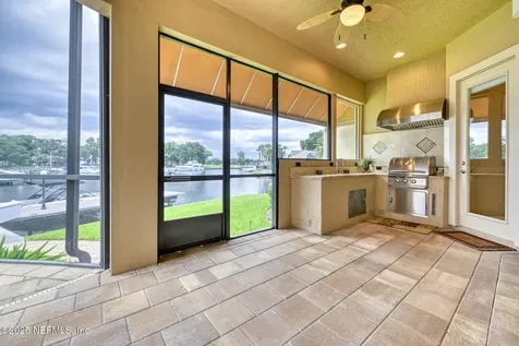 13745 Chatsworth Lane Jacksonville FL 32225