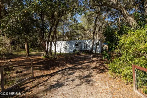 270 Bay Street Hawthorne FL 32640