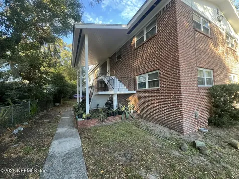 5511 Playa Way Jacksonville FL 32211