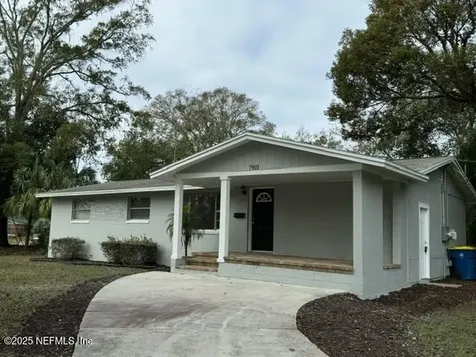 7910 Lake Park Drive Jacksonville FL 32208