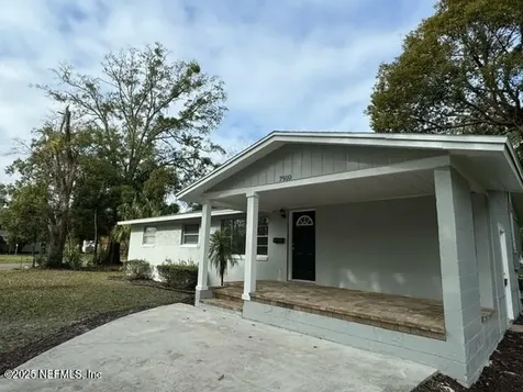 7910 Lake Park Drive Jacksonville FL 32208