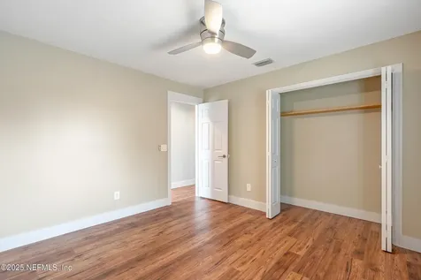 4427 Goodbys Hideaway Drive N Jacksonville FL 32217