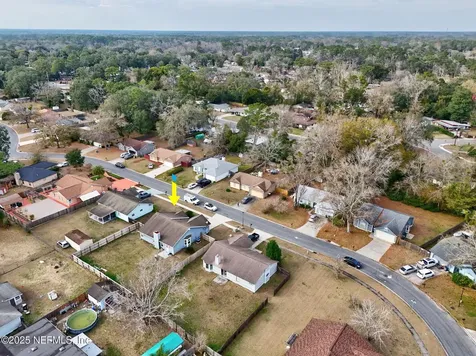 7932 Winterwood Circle N Jacksonville FL 32210