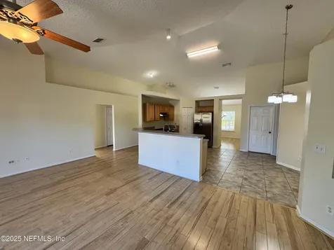 2511 Coachman Lakes Drive Jacksonville FL 32246