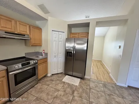 2511 Coachman Lakes Drive Jacksonville FL 32246