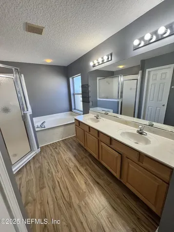 2511 Coachman Lakes Drive Jacksonville FL 32246
