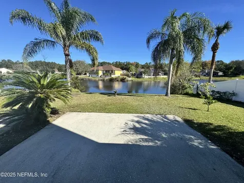 2511 Coachman Lakes Drive Jacksonville FL 32246