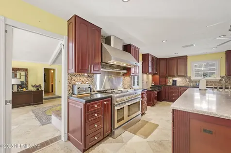 4221 Clearwater Lane Jacksonville FL 32223