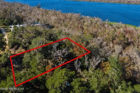 114 Ridgeline Avenue Satsuma FL 32189