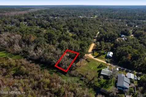 114 Ridgeline Avenue Satsuma FL 32189