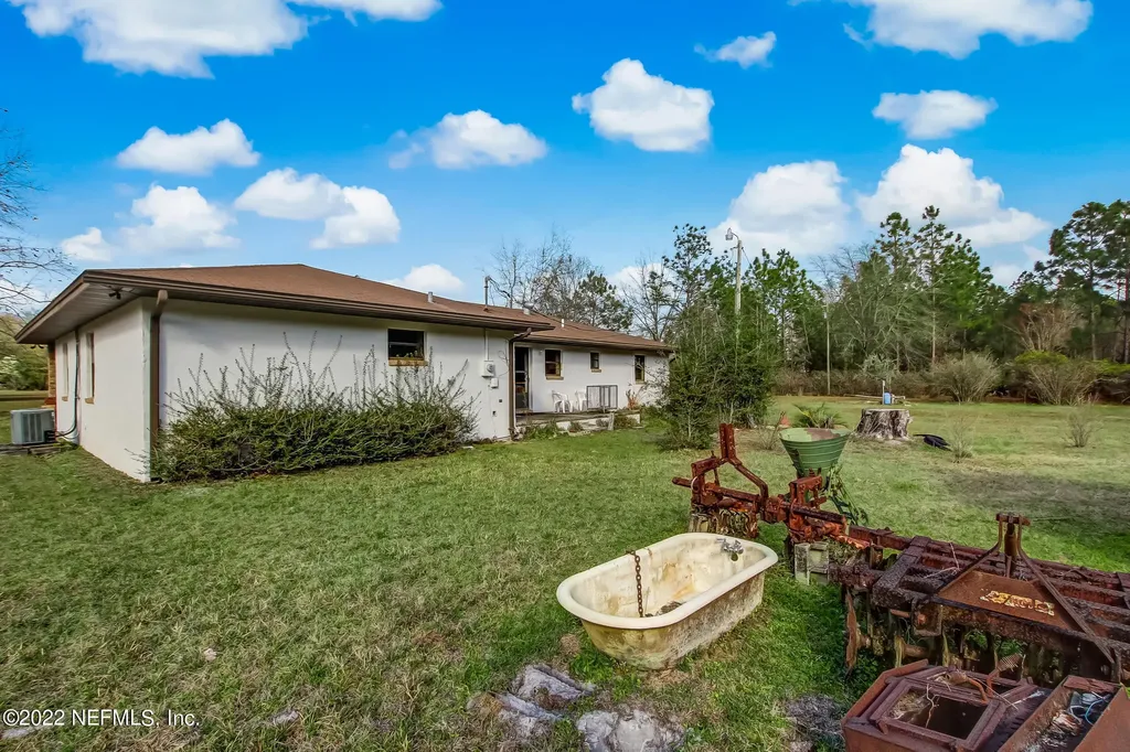 5665 Maverick Middleburg FL 32068
