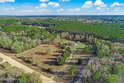 5665 Maverick Middleburg FL 32068