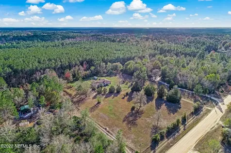 5665 Maverick Middleburg FL 32068