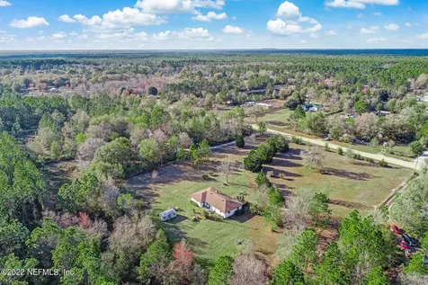 5665 Maverick Middleburg FL 32068