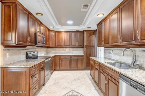 12541 Long Lake Court Jacksonville FL 32225