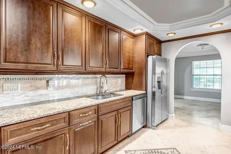 12541 Long Lake Court Jacksonville FL 32225