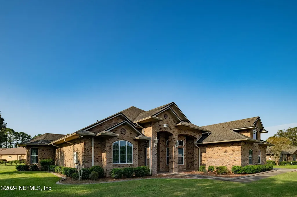 235 Crystal Cove Drive Palatka FL 32177