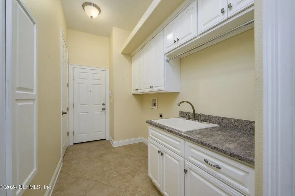 235 Crystal Cove Drive Palatka FL 32177