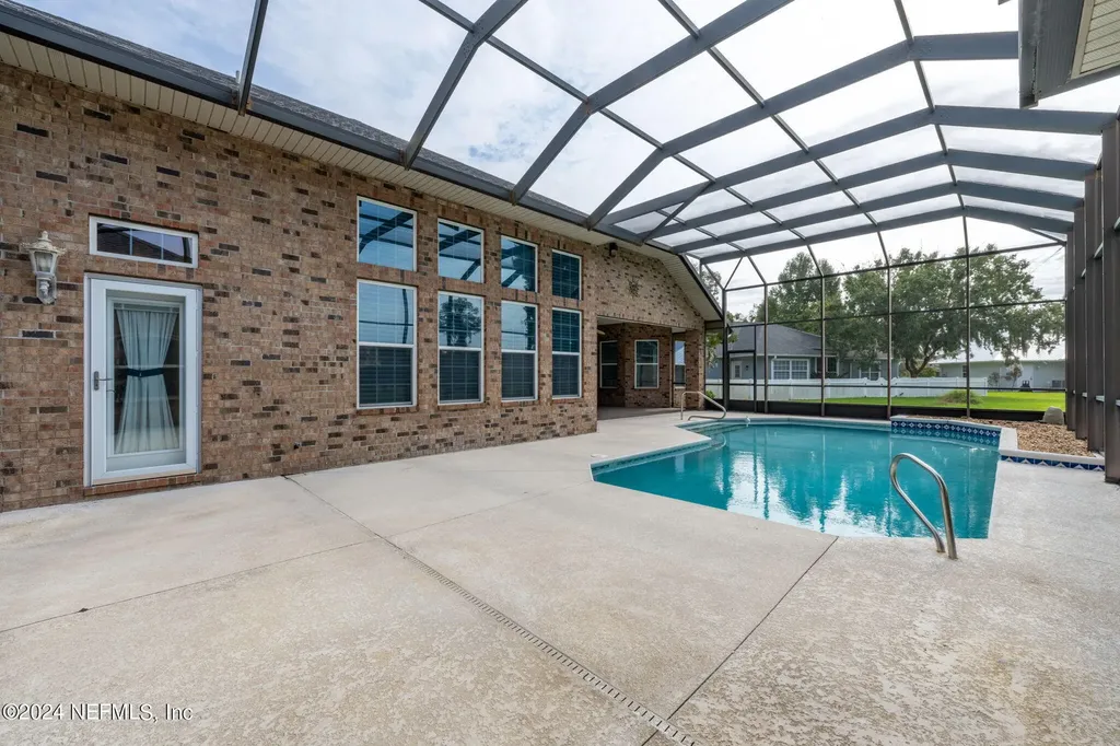 235 Crystal Cove Drive Palatka FL 32177
