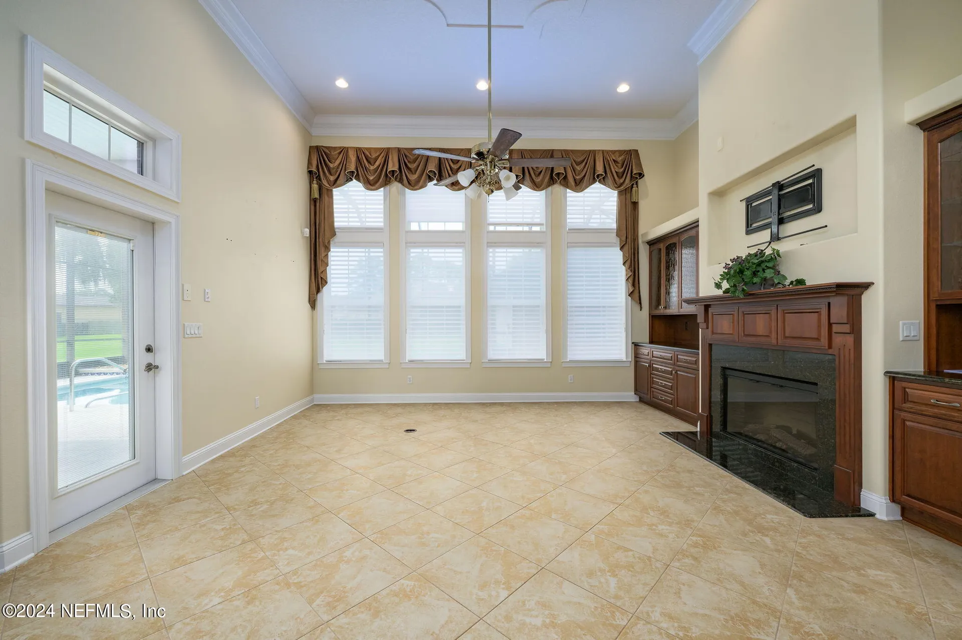 235 Crystal Cove Drive Palatka FL 32177