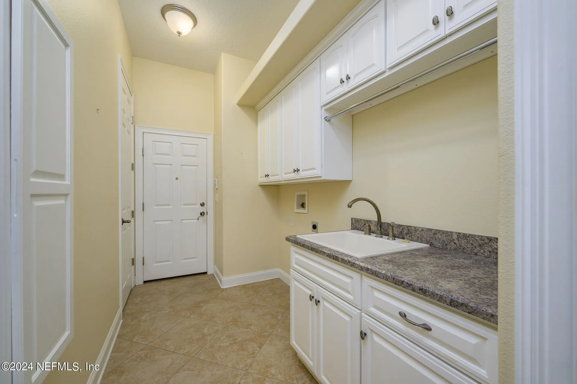 235 Crystal Cove Drive Palatka FL 32177