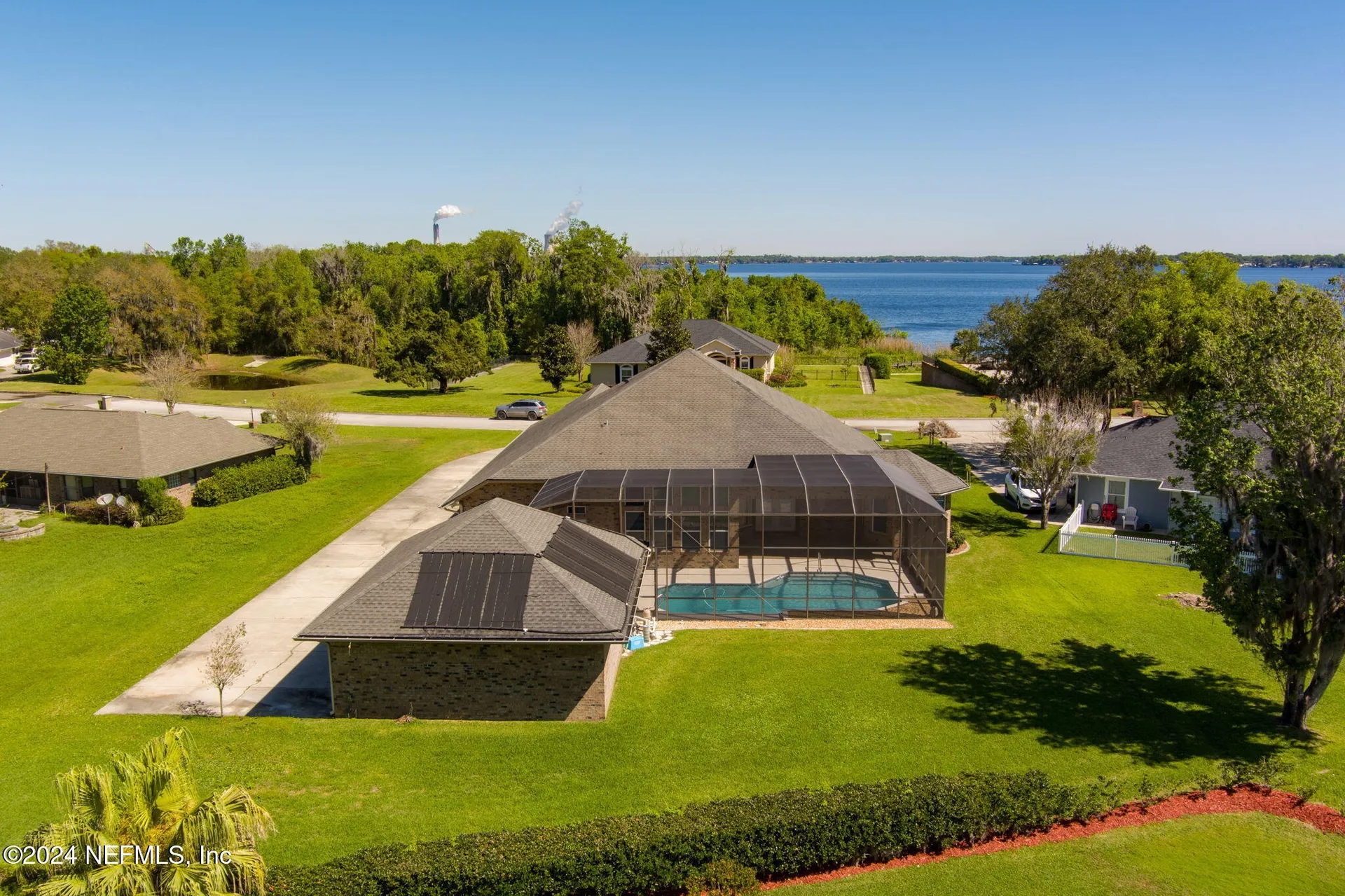 235 Crystal Cove Drive Palatka FL 32177
