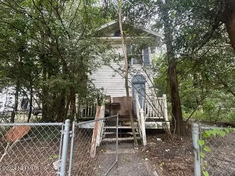 7148 Wakefield Avenue Jacksonville FL 32208