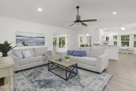 4525 Bannons Walk Court Jacksonville FL 32258