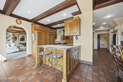 2234 River Road Jacksonville FL 32207