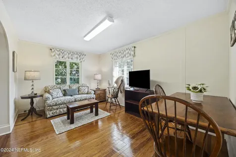 2234 River Road Jacksonville FL 32207