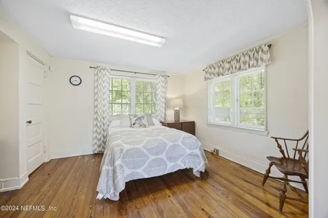 2234 River Road Jacksonville FL 32207