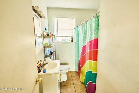 4464 Manchester Road Jacksonville FL 32210