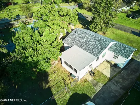 4464 Manchester Road Jacksonville FL 32210