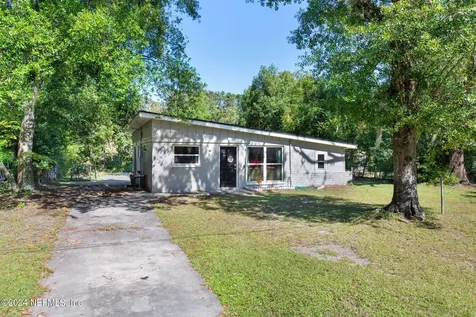 8069 Patou Drive N Jacksonville FL 32210