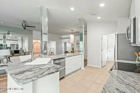 9259 Sunrise Breeze Circle Jacksonville FL 32256
