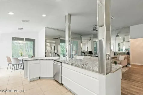 9259 Sunrise Breeze Circle Jacksonville FL 32256