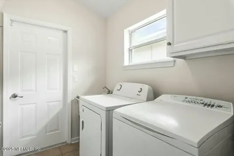 9259 Sunrise Breeze Circle Jacksonville FL 32256
