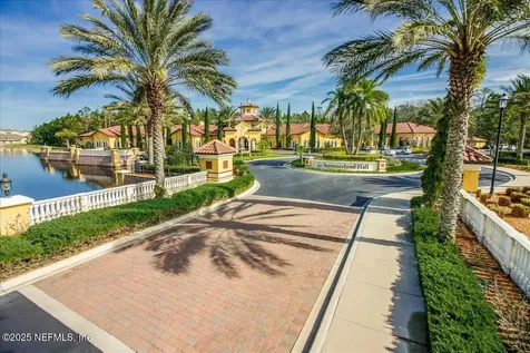 9259 Sunrise Breeze Circle Jacksonville FL 32256