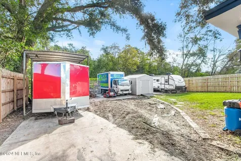 3933 Eve Drive E Jacksonville FL 32246