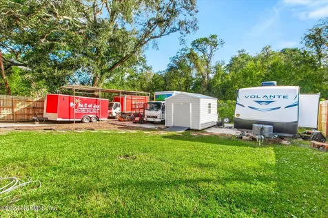 3933 Eve Drive E Jacksonville FL 32246