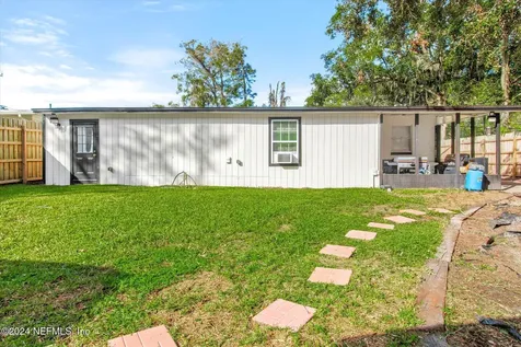 3933 Eve Drive E Jacksonville FL 32246