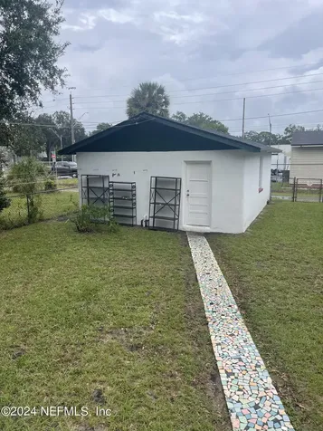 7449 Laura Street N Jacksonville FL 32208