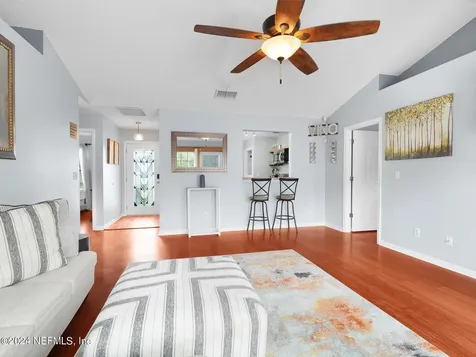 1932 Coldfield Drive W Jacksonville FL 32246